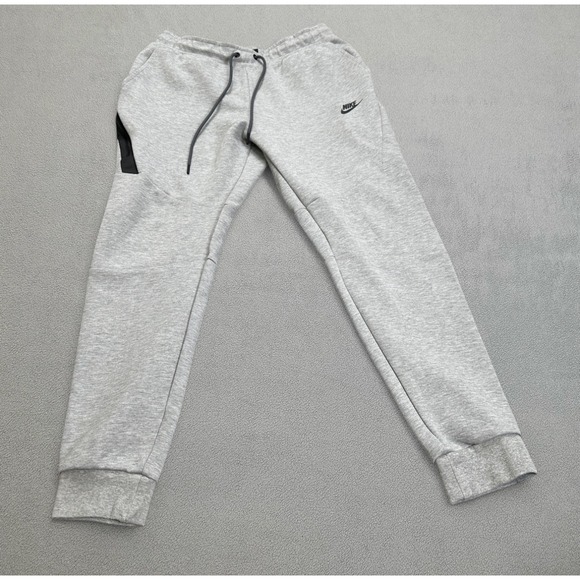 Nike Tech Fleece Gray Jogger Sweatpants Mens M Slim Fit Activewear Tech Pocket - Picture 1 of 8